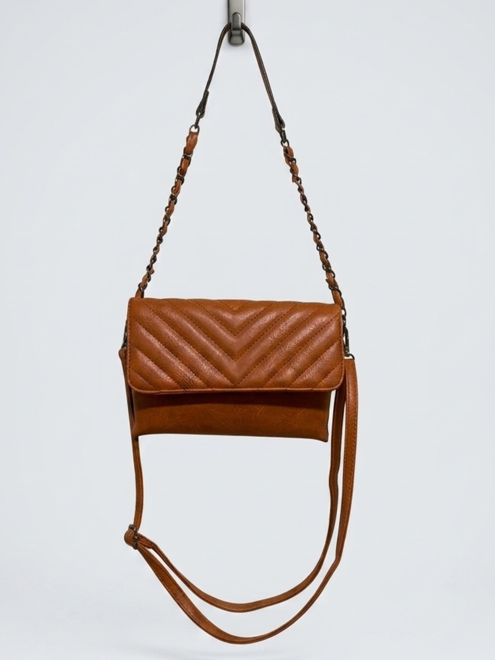 Sam & Hadley Chevron Quilted Convertible Crossbody Purse in Cognac - Like New